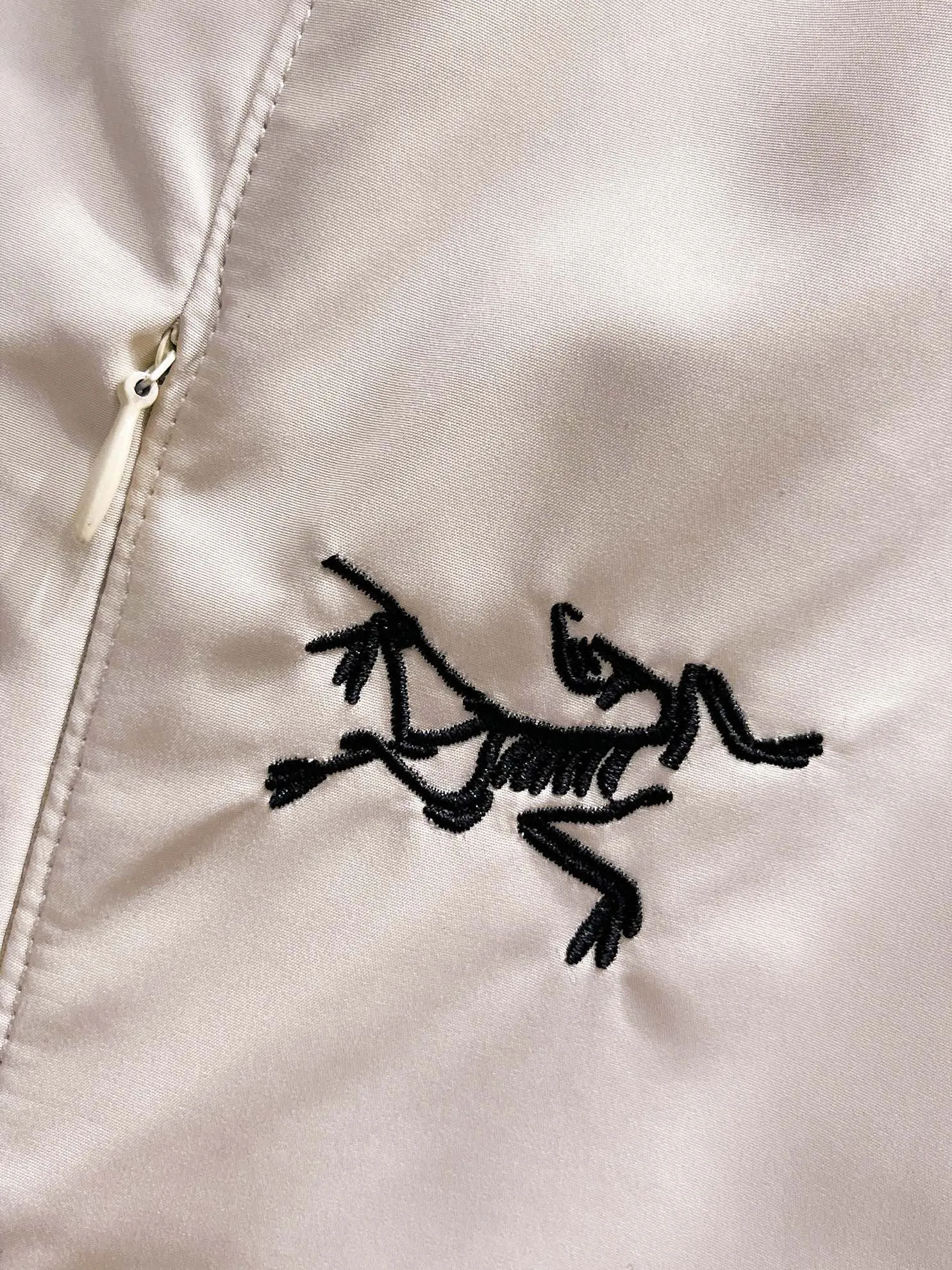 Same Style， ， 2026 New Arrival ，Original Premium Breathable ， ， ， Quality。 ， Sizes：M～3XL，